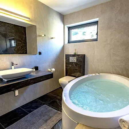 Βίλα Luxury Anna With Private Pool & Jet Pool Near Dubrovnik *