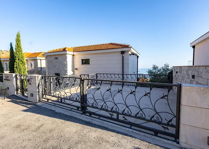 Luxury Anna With Private Pool & Jet Pool Near Dubrovnik